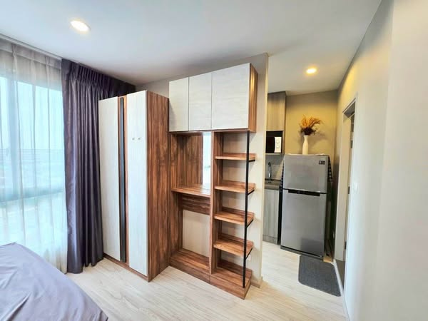 bedroom and room interior of Ideo Mobi Bangsue Grand Interchange