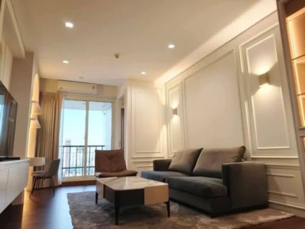 bedroom and living room of IVY THONGLOR