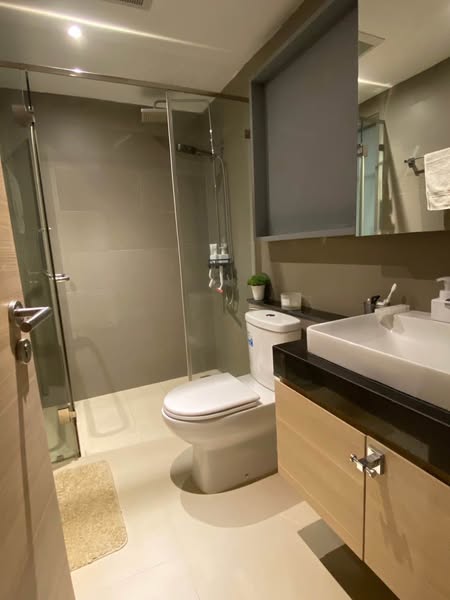 bathroom of Klass Silom Condo