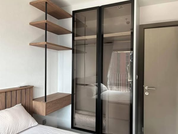bedroom and room interior of Life Asoke – Rama 9