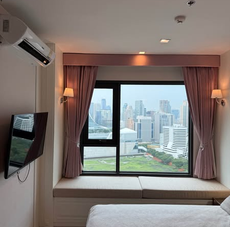 bedroom and room interior of Life One Wireless