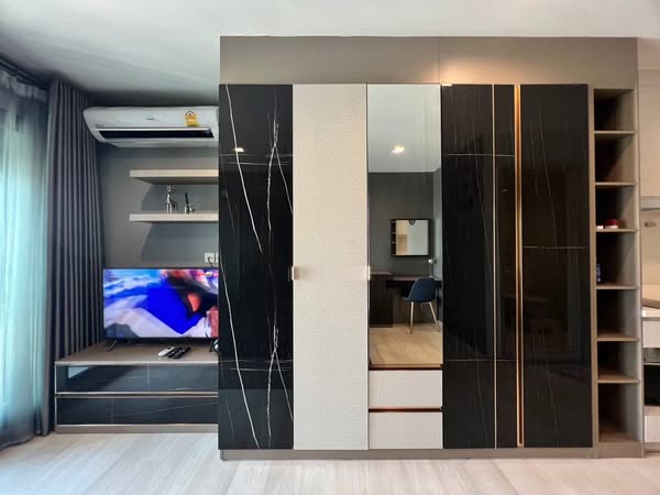 room interior of Life One Wireless