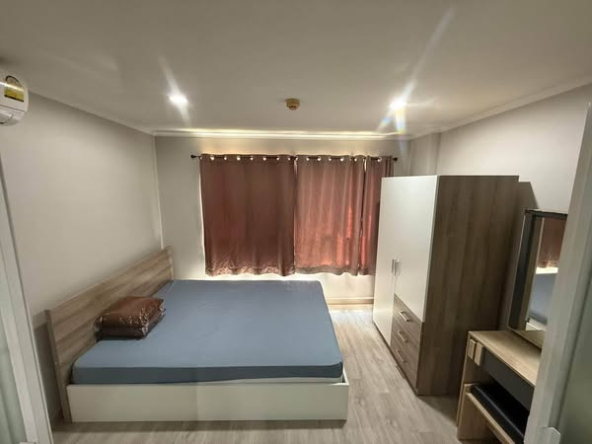 bedroom of Lumpini Ville Ramkhamhaeng 26