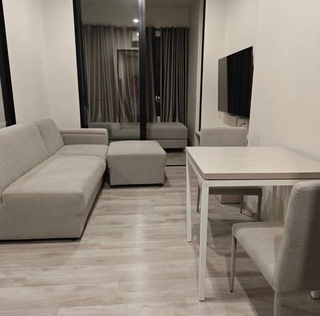 living room and room interior of นิช โมโน เมกะ สเปซ บางนา (Niche MONO Mega Space Bang Na)