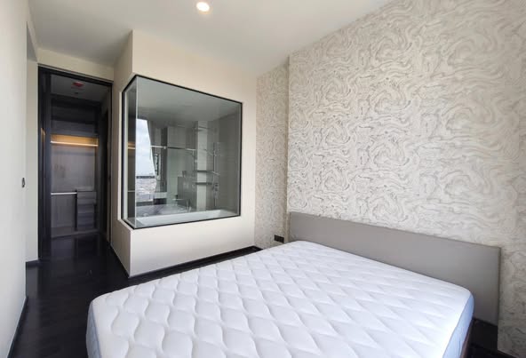bedroom and room interior of Park​ Origin​ Thonglor