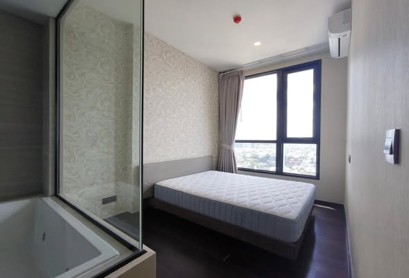 bedroom and room interior of Park​ Origin​ Thonglor
