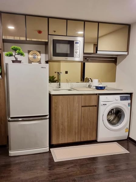 Park​ Origin​ Thonglor