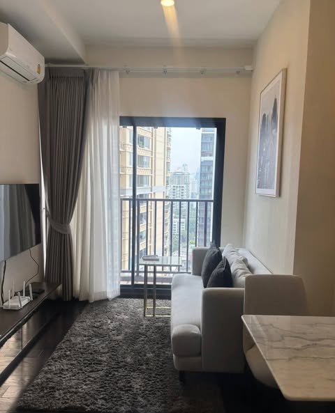 living room and bedroom of Park​ Origin​ Thonglor