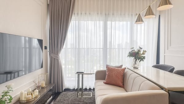 living room and bedroom of Park​ Origin​ Thonglor