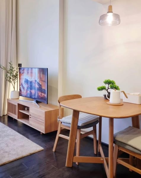 living room and room interior of Park​ Origin​ Thonglor