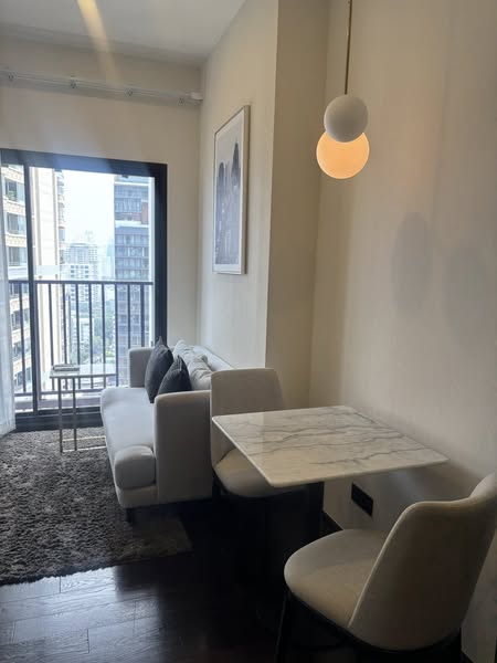 living room and room interior of Park​ Origin​ Thonglor
