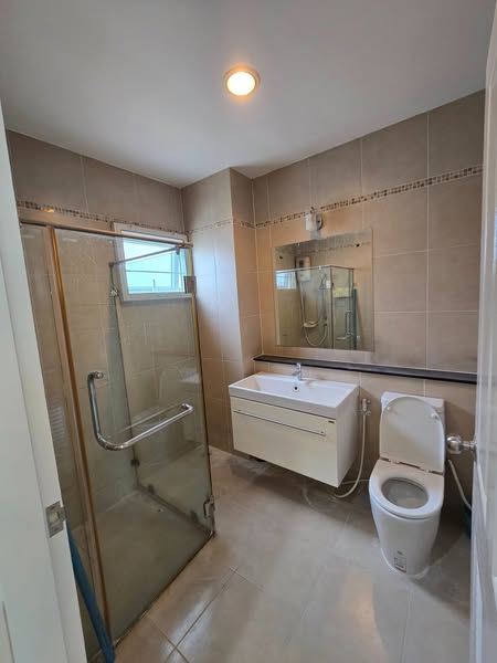 bathroom of Perfect Place Sukhumvit 77-Suvarnabhumi