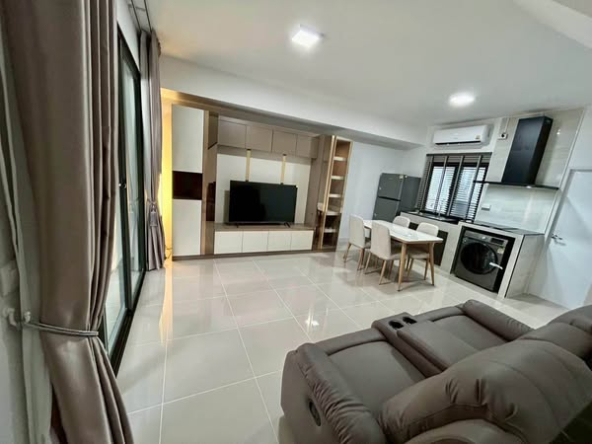 living room and bedroom of Pleno Sukhumvit-Bangna 2