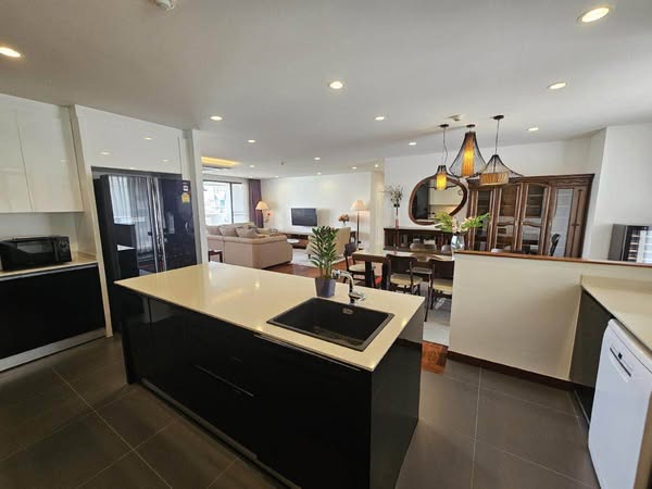 kitchen of Prime Mansion One