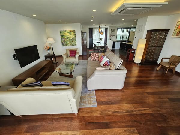 living room of Prime Mansion One