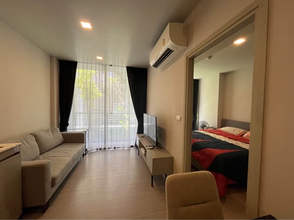 bedroom of Quintara Treehaus Sukhumvit 42