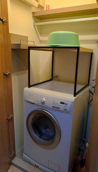 bathroom of Rhythm Sukhumvit 50