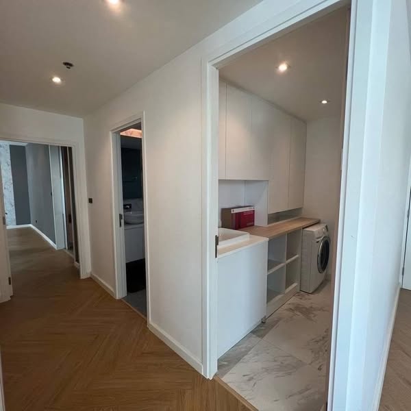 room interior of Siri Residence