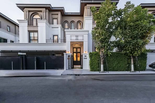 Super Luxury Private House