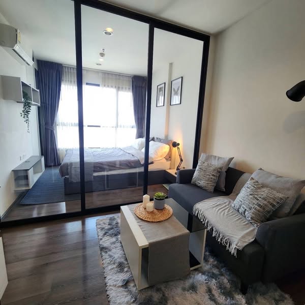bedroom and living room and room interior of The Base Park East
