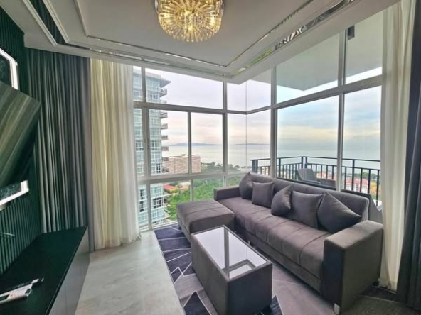 bedroom and living room of The Grand Jomtien Pattaya Beach