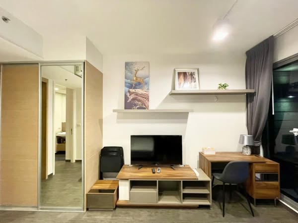 living room and room interior of The Lofts Ekkamai