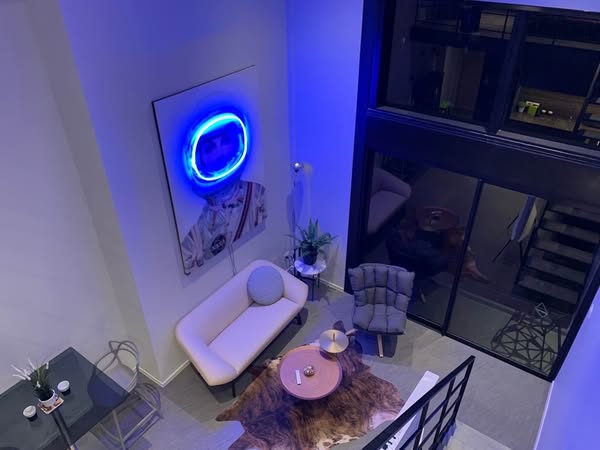 The Lofts Silom by Raimon Land