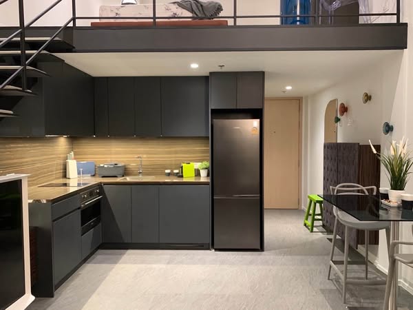 kitchen of The Lofts Silom by Raimon Land