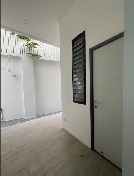 room interior of The Master Ekkamai-Sukhonthasawat