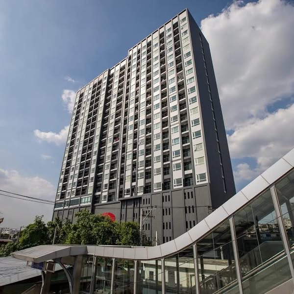 The President Charan-Yaek Fai Chai Station เดอะ เพรสซิเด้นท์ จรัญ – แยกไฟฉาย สเตชั่น