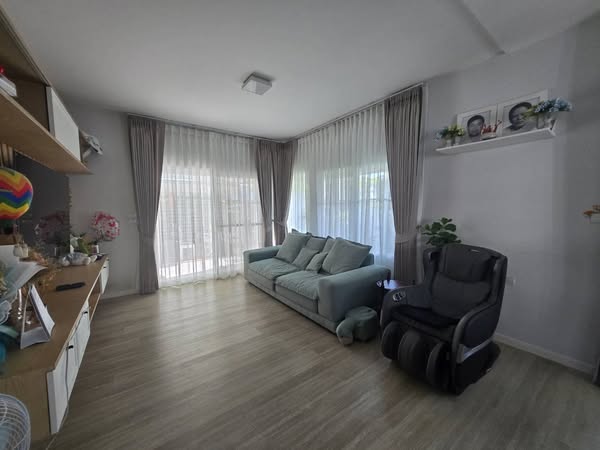 living room and bedroom of Villaggio Srinakarin