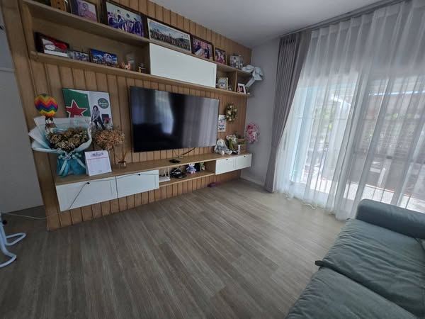 living room and bedroom of Villaggio Srinakarin